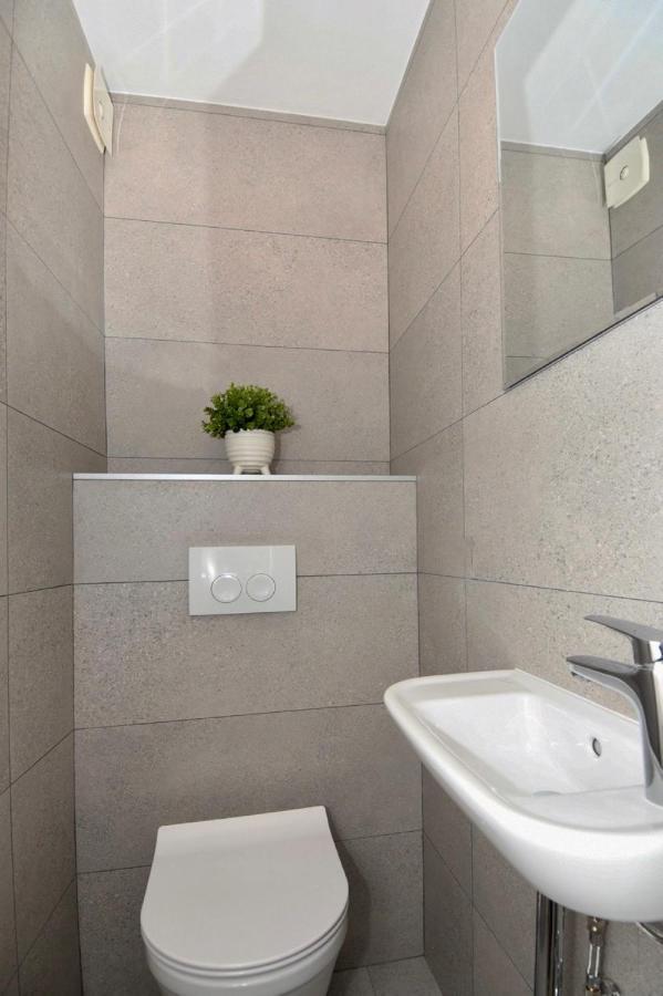 Jacuzzi Apartment Mickey Dubrovnik Exterior photo