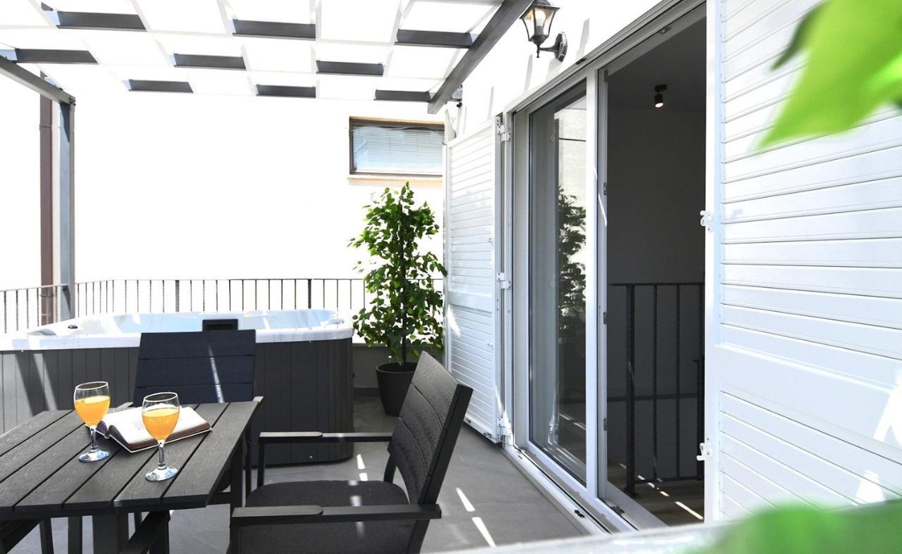 Jacuzzi Apartment Mickey Dubrovnik Exterior photo